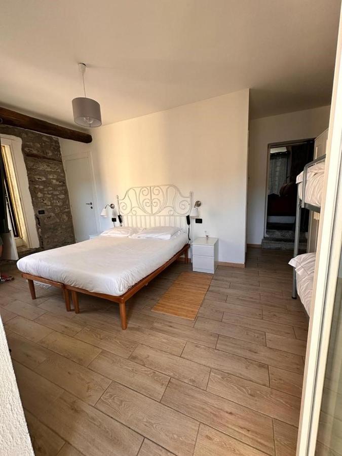 Appartamento Casa Caterina Lezzeno Esterno foto