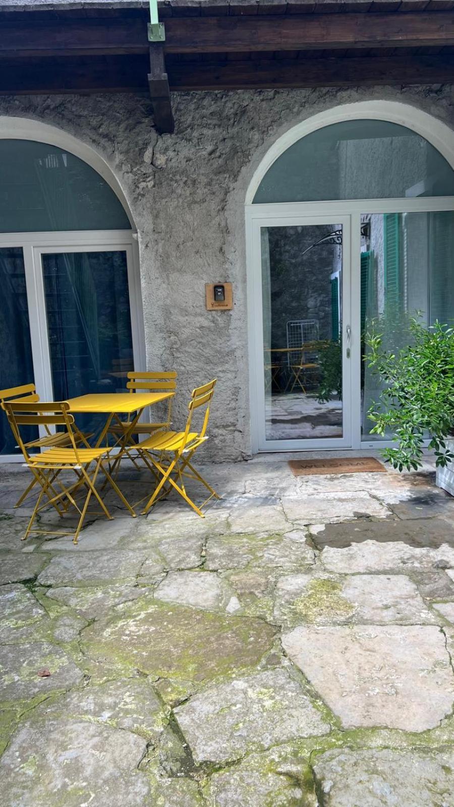 Appartamento Casa Caterina Lezzeno Esterno foto